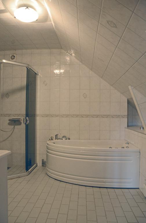 Jaernvaegshotellet Kiruna Bilik gambar